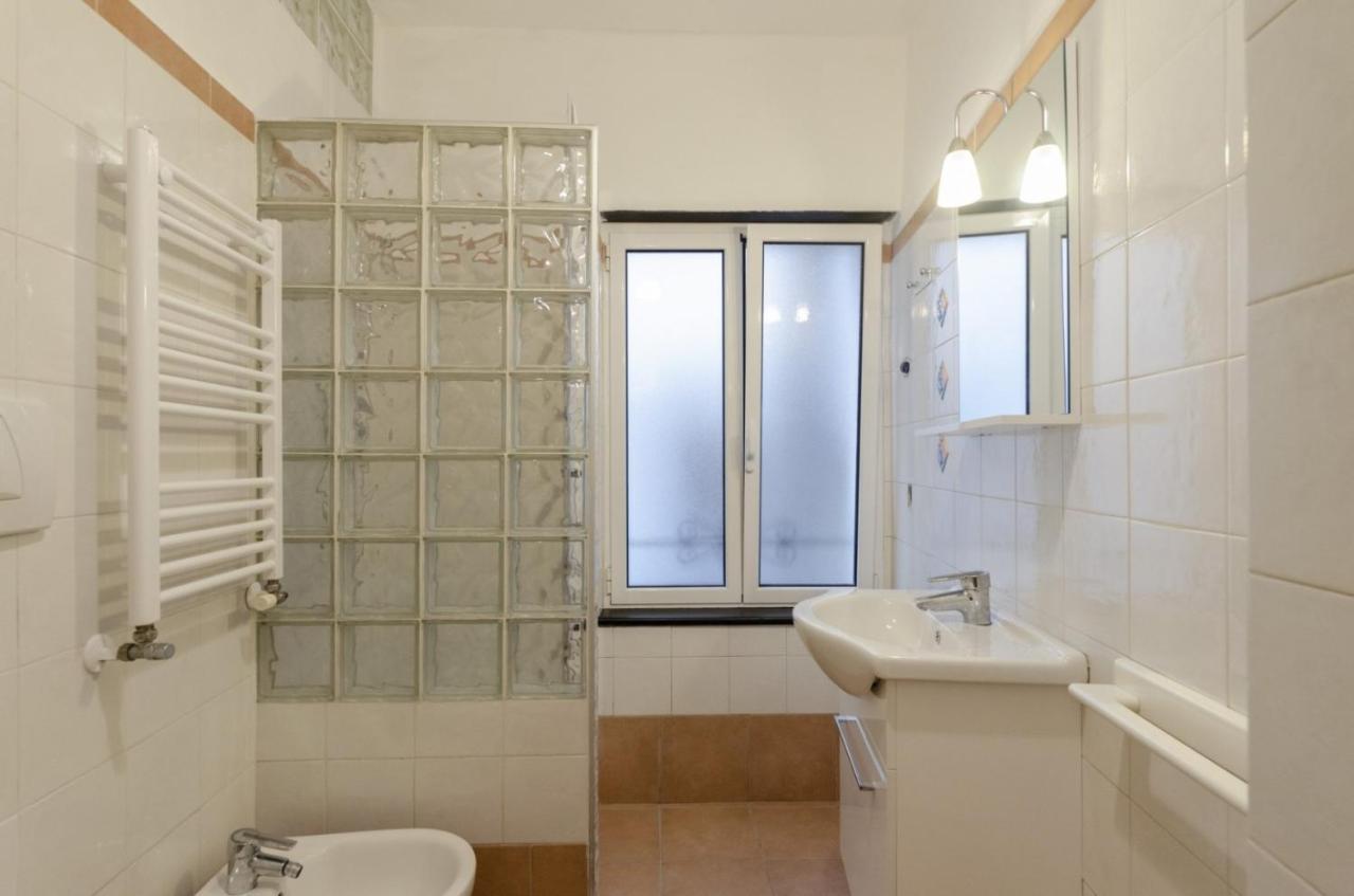 Joivy Warm Family Flat For 9, Near Porto Antico Génova Exterior foto