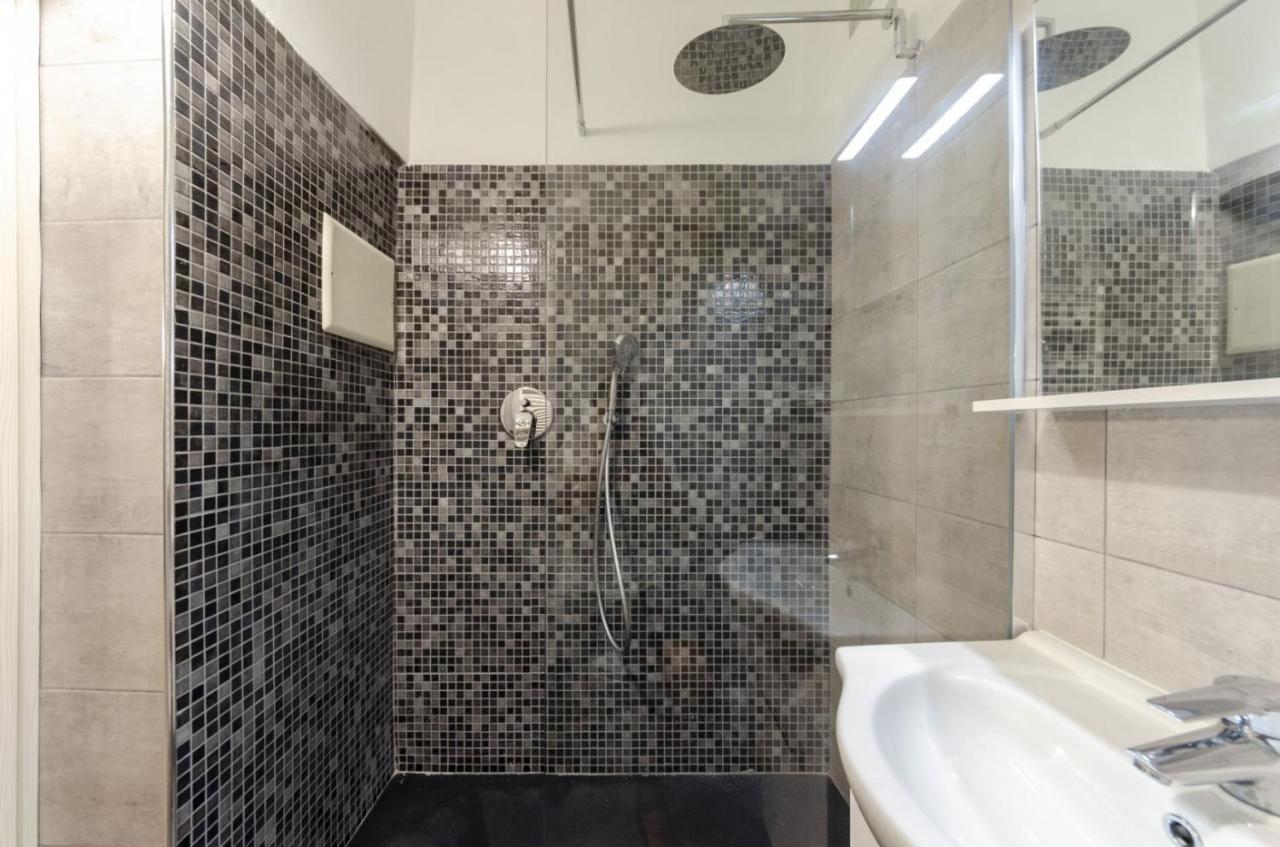 Joivy Warm Family Flat For 9, Near Porto Antico Génova Exterior foto